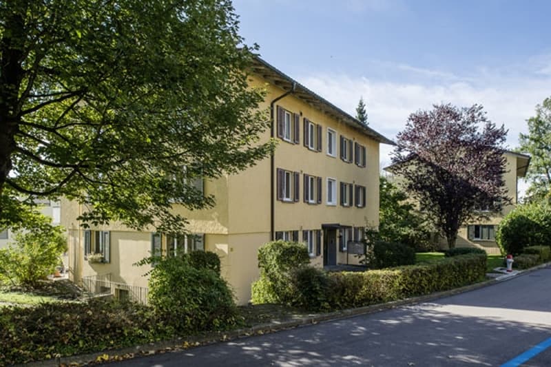 Gemütliche 3- Zimmerwohnung in zentraler Umgebung - befristet bis 30.09.2027 (2)