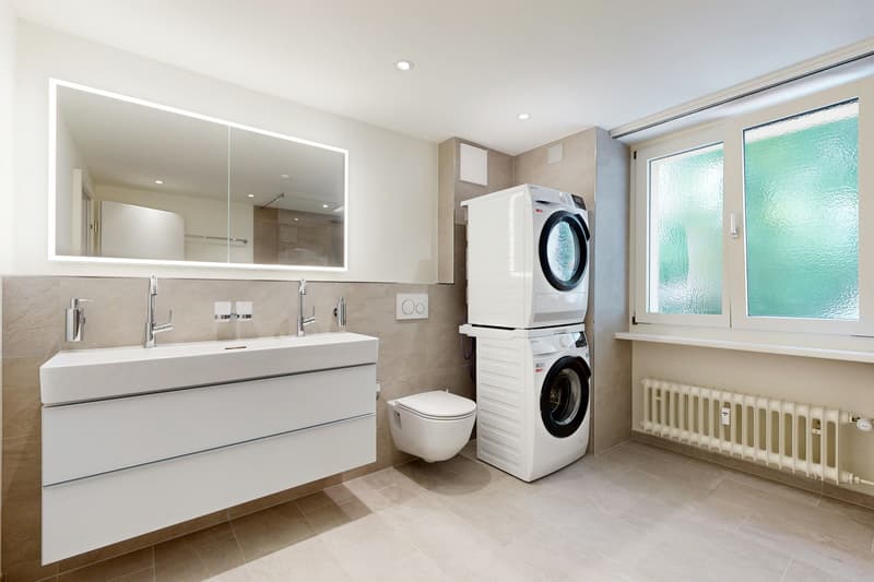 Stilvolle Familienwohnung mit Parkblick (11)