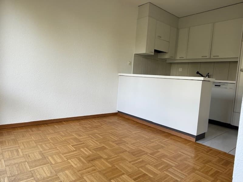 Charmante 3.5-Zimmerwohnung in Biel einziehen und geniessen! (1)