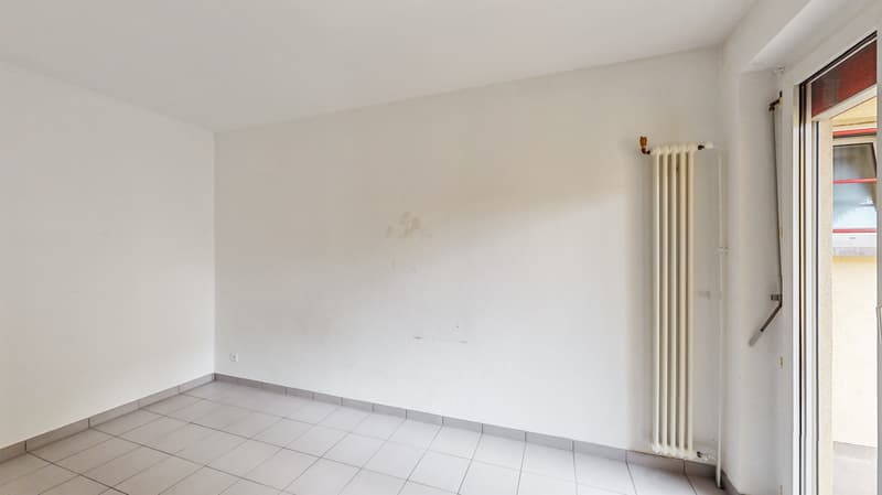 Luminoso Appartamento in Posizione Strategica a Molino Nuovo (5)