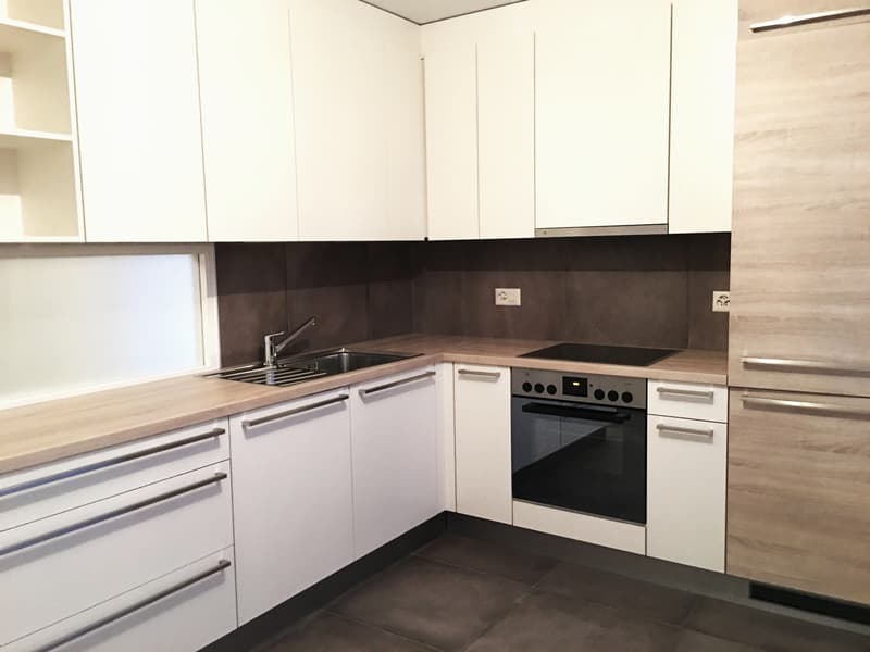 Spacieux logement à louer à Montreux (3)