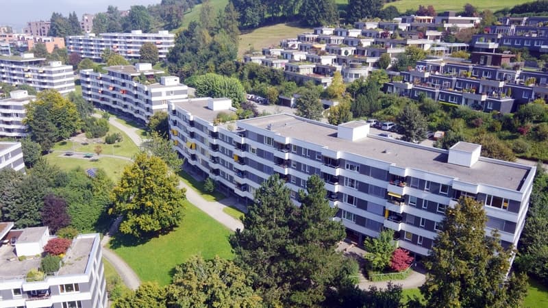 Helle Wohnung mit toller Sicht ins Grüne! (1)