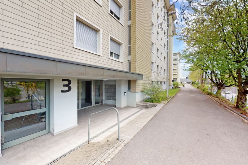 Perfekte Lage für den Alltag - Zentrale Wohnung in Zuchwil! (1)