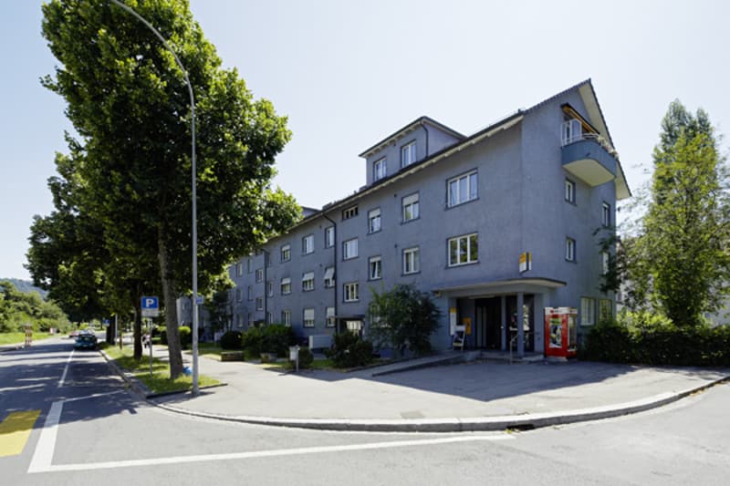 "heimelige" Dach-Wohnung an zentraler Lage (2)