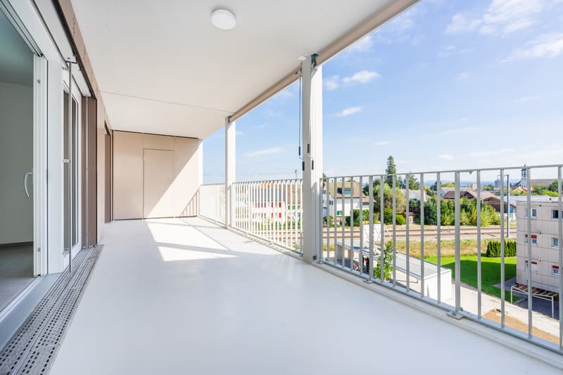 Neuwertige Wohnung im Wohnpark Blümlisalp (3)