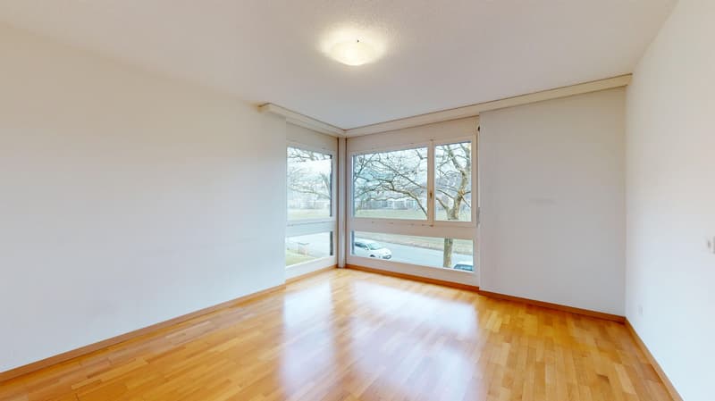 Geräumige 4.5-Zimmer-Wohnung in begehrter Lage! (2)