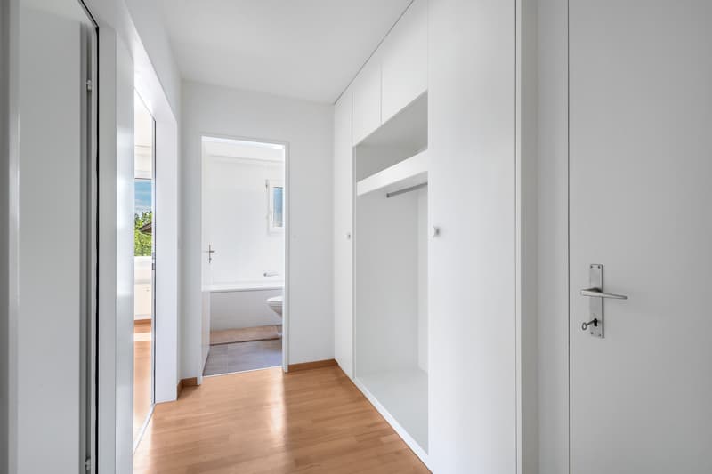 Dachwohnung mit Cheminée -  befristet - 30.06.2027 (4)
