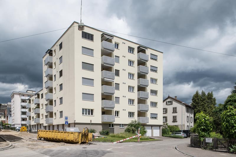 Suchen Sie einen Abstellplatz für Ihr Fahrzeug? (1)