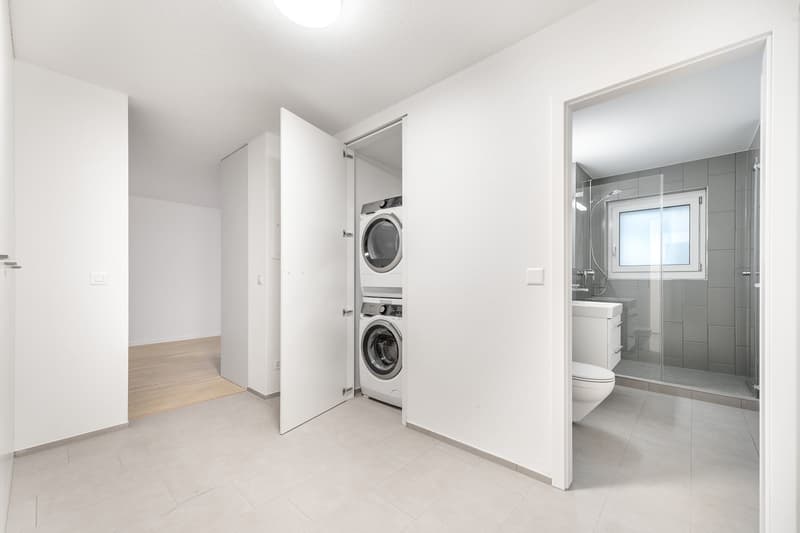 Frisch Saniert - Bevorzugte Wohnlage - Toller Weitblick - Ihr neues Zuhause? (8)
