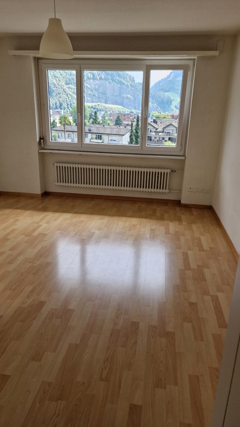 Einzelzimmer in Stansstad sucht Mieter! (3)