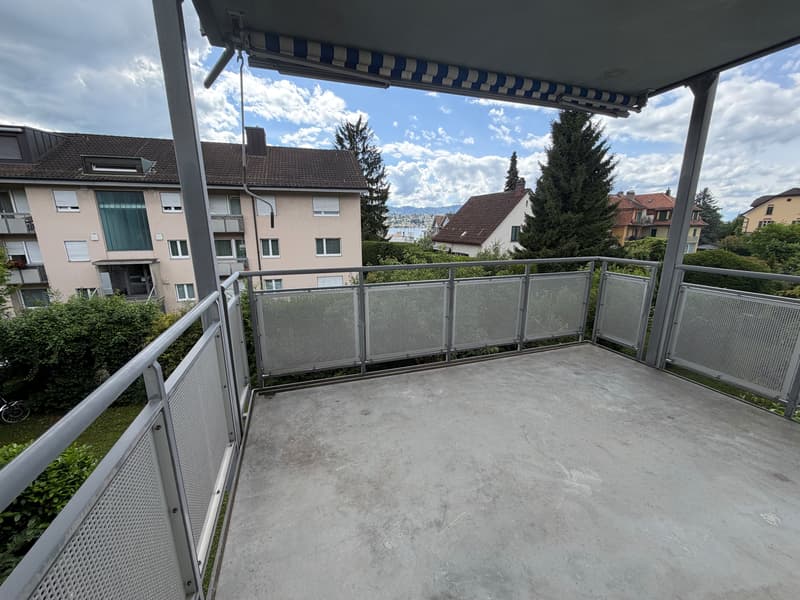 Frisch sanierte Wohnung mit Topausstattung in kleinerem Mehrfamilienhaus (6)