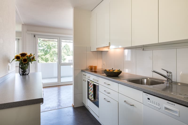 Charmante Wohnung im Zil sucht Sie! (2)