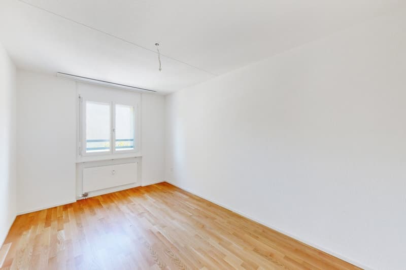 Schöne und helle Wohnung in grüner Umgebung (6)