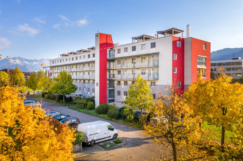Moderne Maisonettewohnung mit traumhaftem Ausblick auf die Alpen (1)