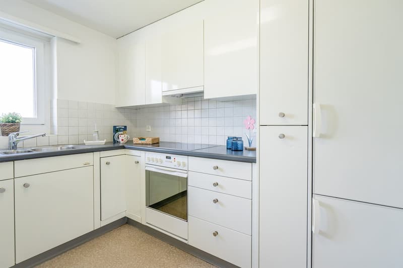 Charmante Wohnung mit Balkon (2)