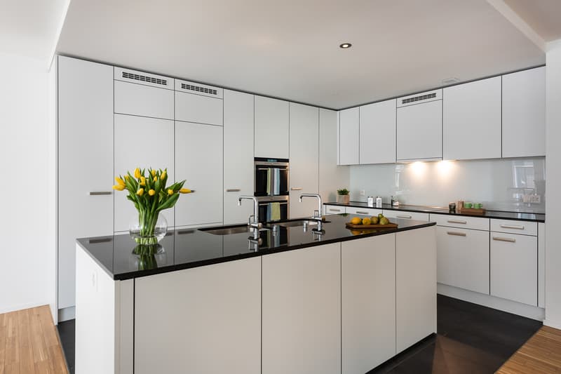 Moderne Wohnung mitten in Zürich (7)