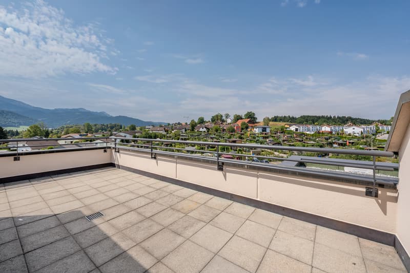 Modernes Wohnen mit Ausblick - sanierte 3.5-Zimmer-Maisonette. (13)