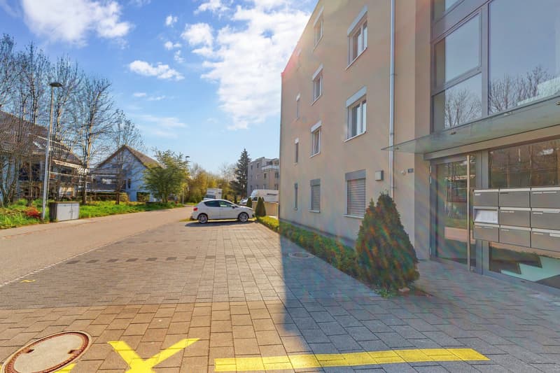 Attraktive Wohnung mit Gartensitzplatz sucht Sie! (8)