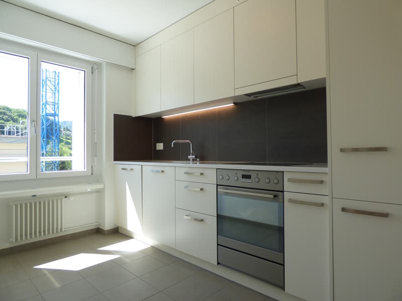 Attraktive Wohnung mit Blick ins schöne Sihltal! (2)