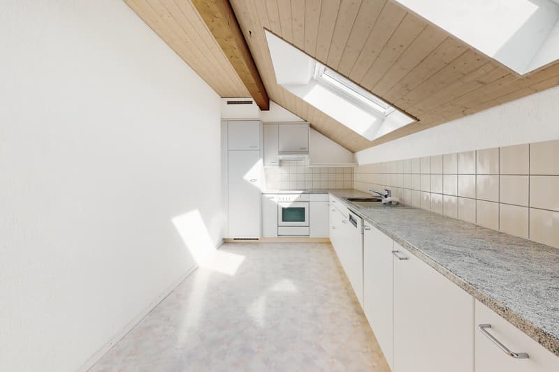Grosse, helle Wohnung gesucht? 2.5-Zimmerwohnung in Steffisburg (6)