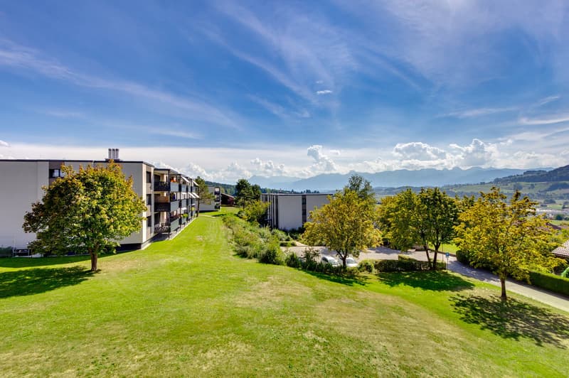 Die Berner Alpen vor dem Fenster und das Aaretal zu Füssen (2)