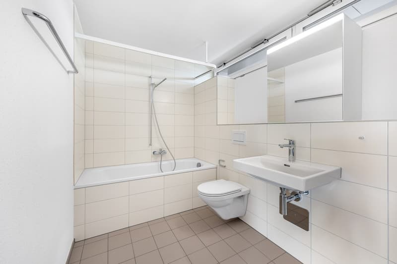 Urban wohnen im Herzen von Emmen  moderne 2.5-Zimmer-Wohnung mit Balkon (11)
