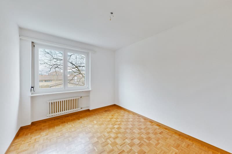 Lichtdurchflutete Wohnung an zentraler Lage (4)