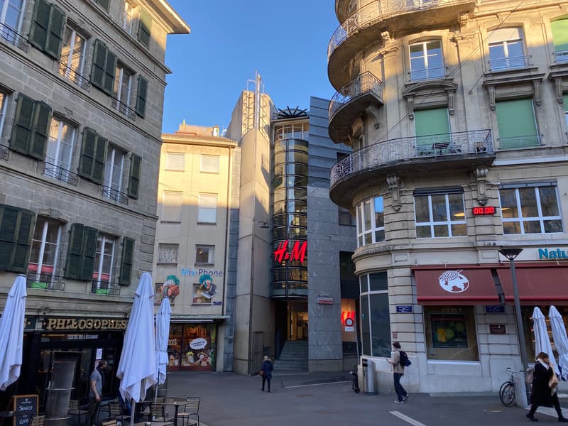 Lumineux, spacieux et au centre-ville de Lausanne ! (2)