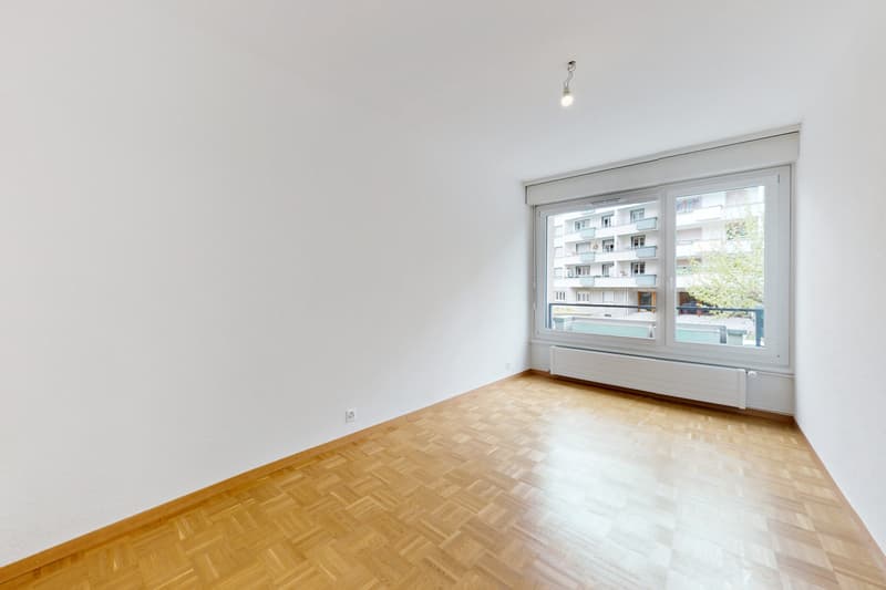 Grand appartement de 6 pièces proche de la Gare Cornavin (7)
