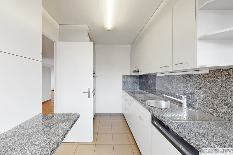 Viel Platz für die ganze Familie attraktive 4.5-Zimmerwohnung im Loretoquar (3)