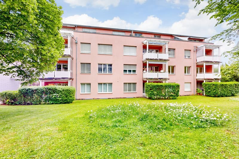 Die perfekte Wohnung an ruhiger Lage! (1)