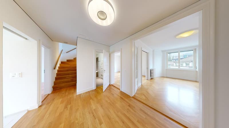 Hochwertige Altbauwohnung - Ihre neue Wohnoase im Enge-Quartier! (3)