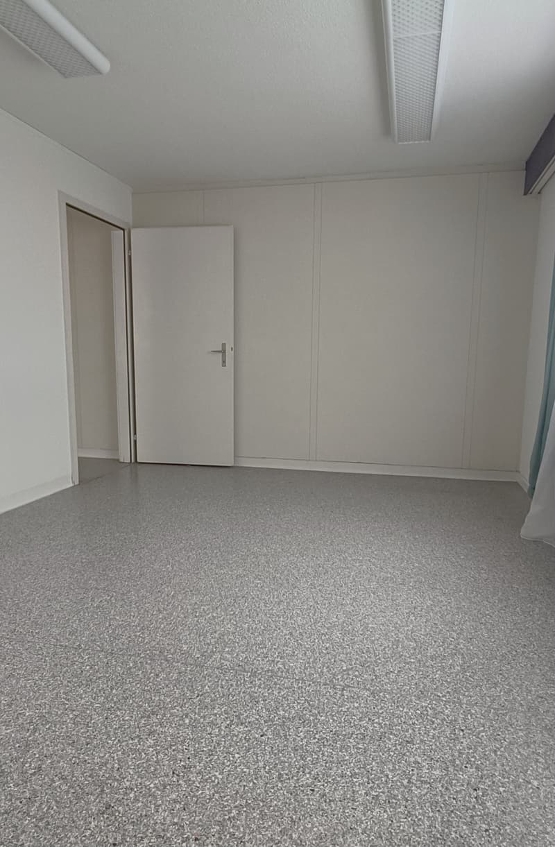 Büroräumlichkeit im Zentrum von Horw (10)