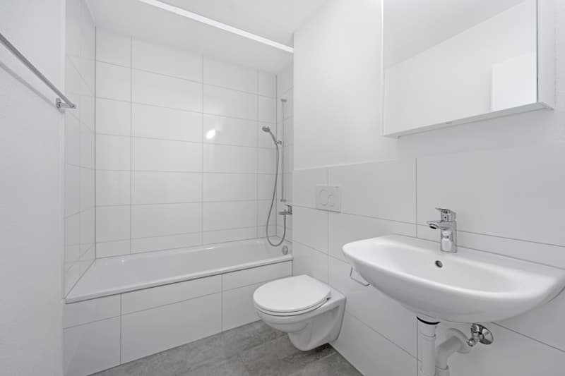 Moderne Wohnung mit Balkon (8)