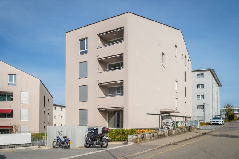 Schöne moderne 2.5 Zimmerwohnung (7)