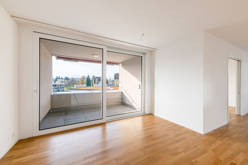 Schöne moderne 2.5 Zimmerwohnung (2)
