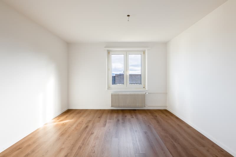 Kleine 2 Zimmer-Wohnung mit viel Ruhe (2)