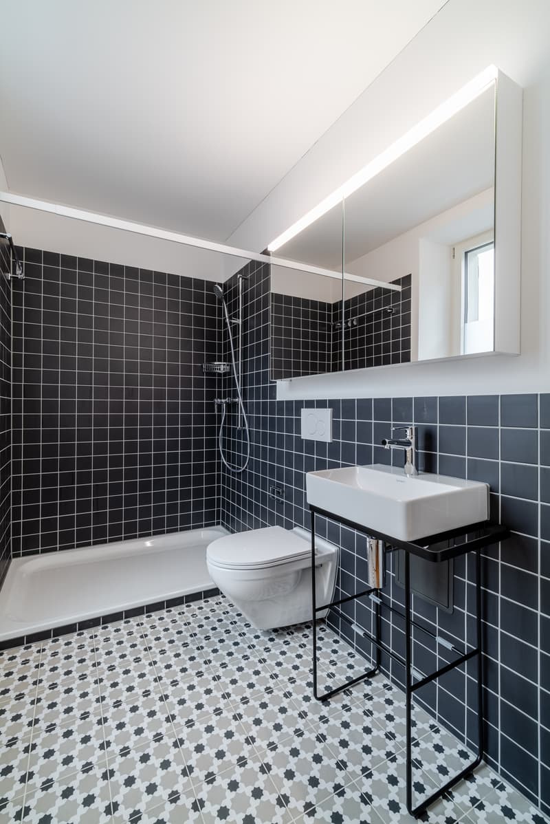 Modernes Studio mitten in der pulsierenden Stadt Luzern (4)