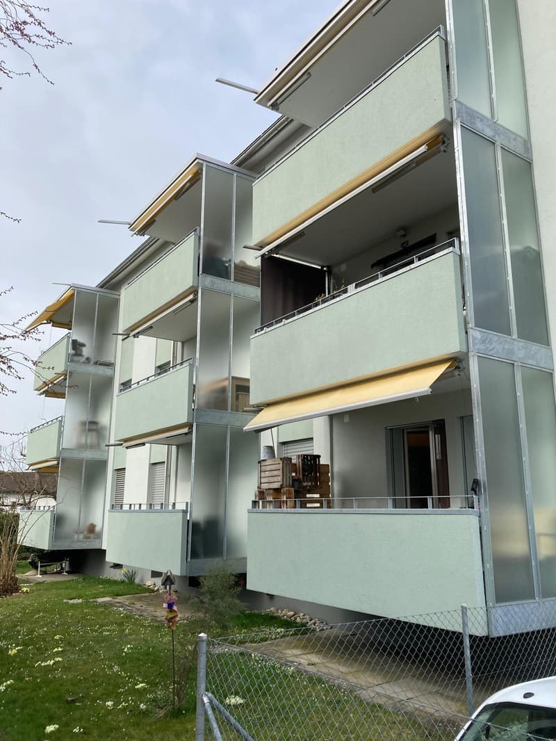 Charmante 4-Zimmerwohnung mit Balkon in ruhiger Lage von Gerolfingen (1)