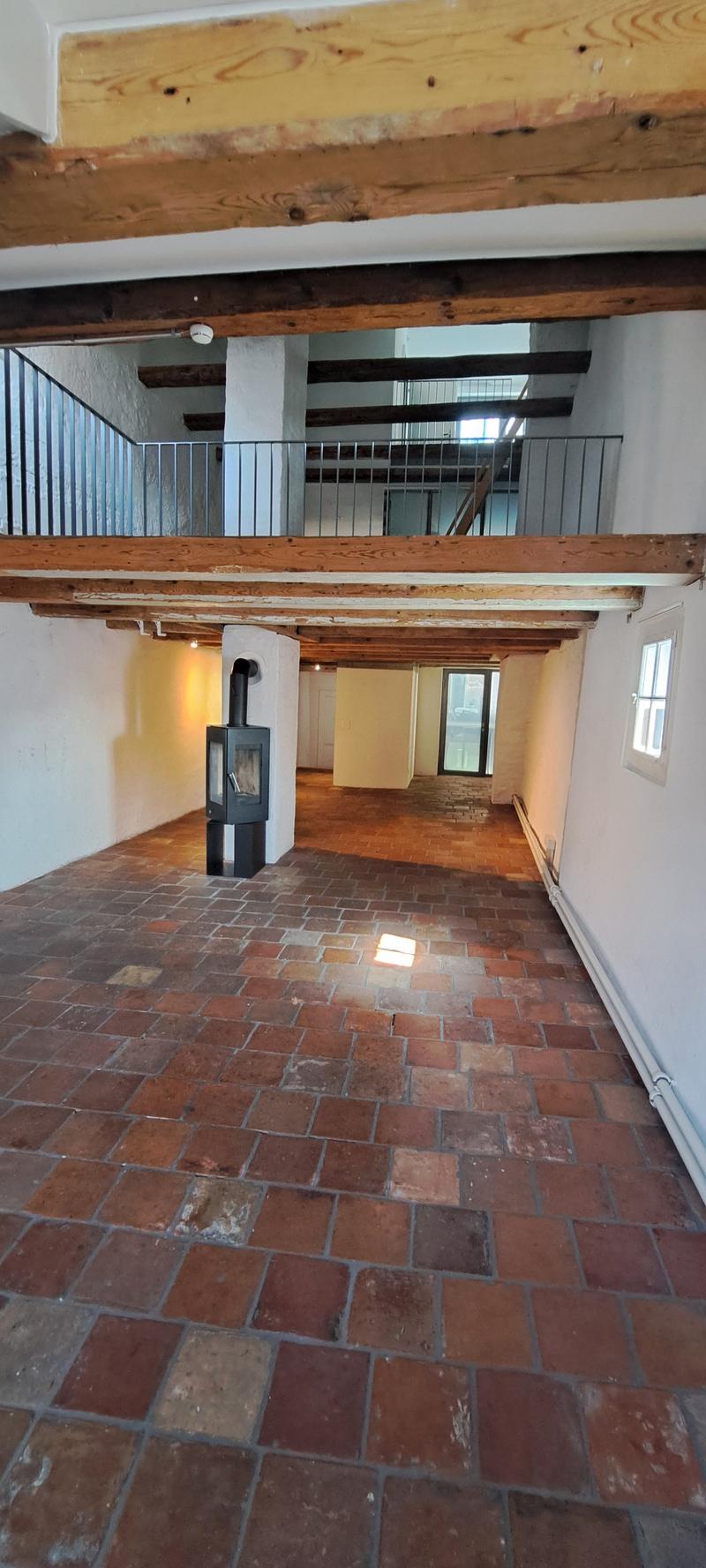 Charmante Dachwohnung im Herzen von Bern (2)