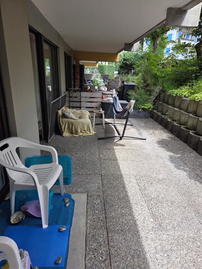 teil möbliertes charmantes Studio in ruhiger Lage zu vermieten (7)