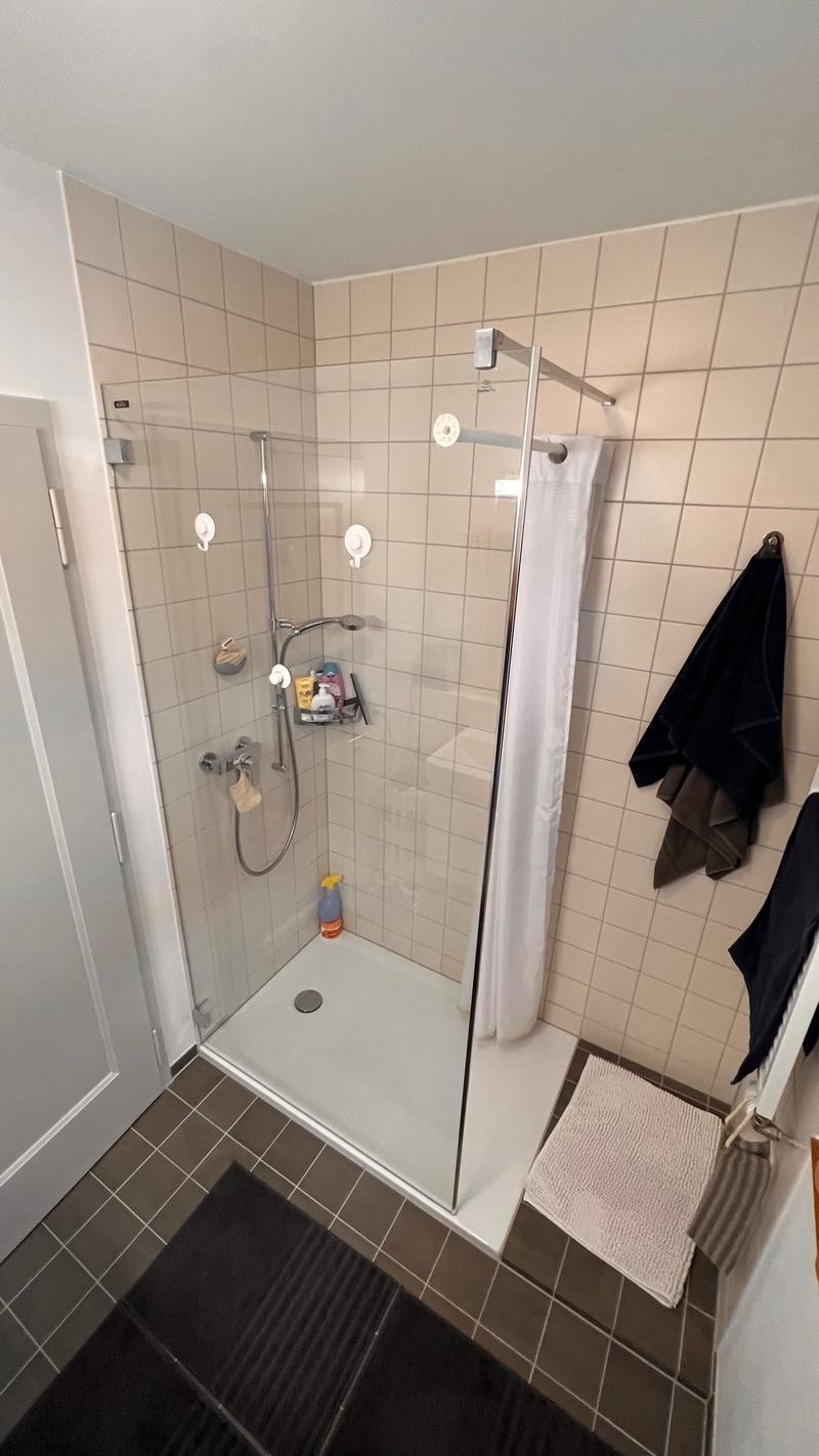 Charmante, gepflegte 4-Zimmer-Wohnung mit Balkon in Spiegel b. Bern (15)