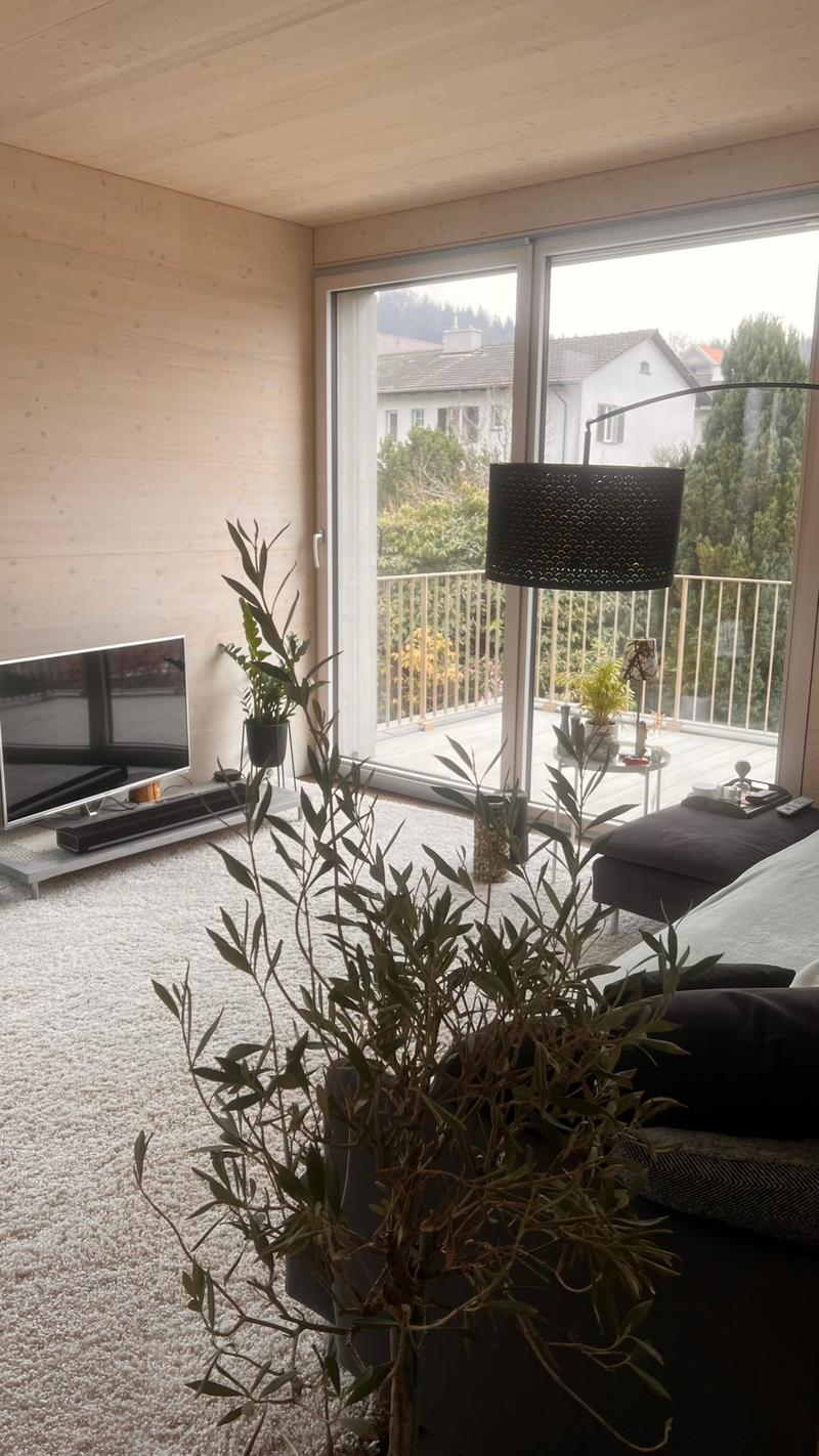 Charmante, gepflegte 4-Zimmer-Wohnung mit Balkon in Spiegel b. Bern (4)