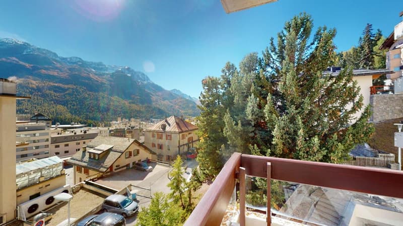 Home in the heart of St. Moritz - 4.5-room apartment with panoramic balcony (8)