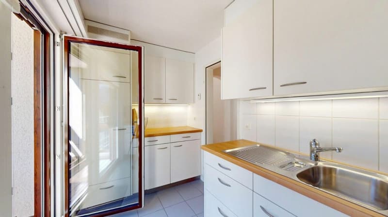 Schöne 3 Zimmer Ferienwohnung mit unverbaubarer Aussicht (7)