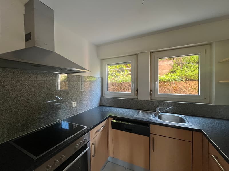 Appartamento familiare di 3,5 locali luminoso con balcone in una zona tranquilla (8)