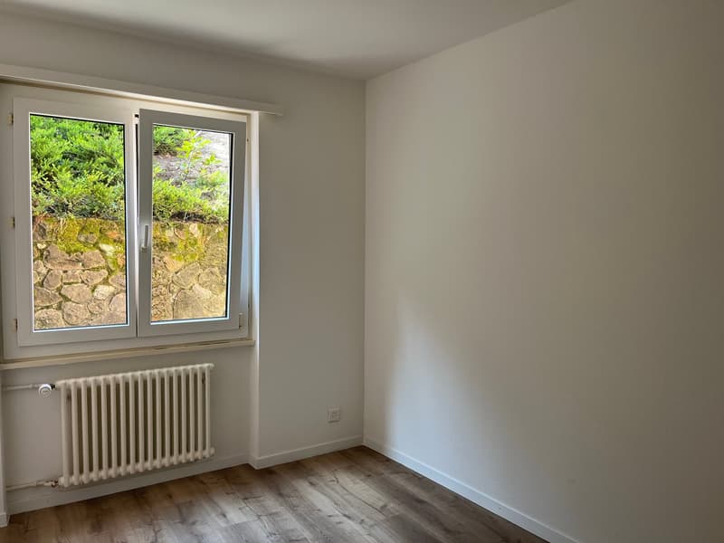 Appartamento familiare di 3,5 locali luminoso con balcone in una zona tranquilla (5)