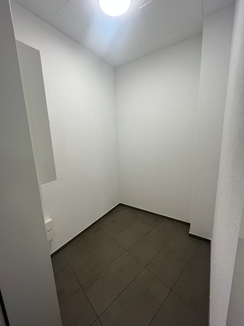 Multifunktionale Gewerbefläche im EG (6)