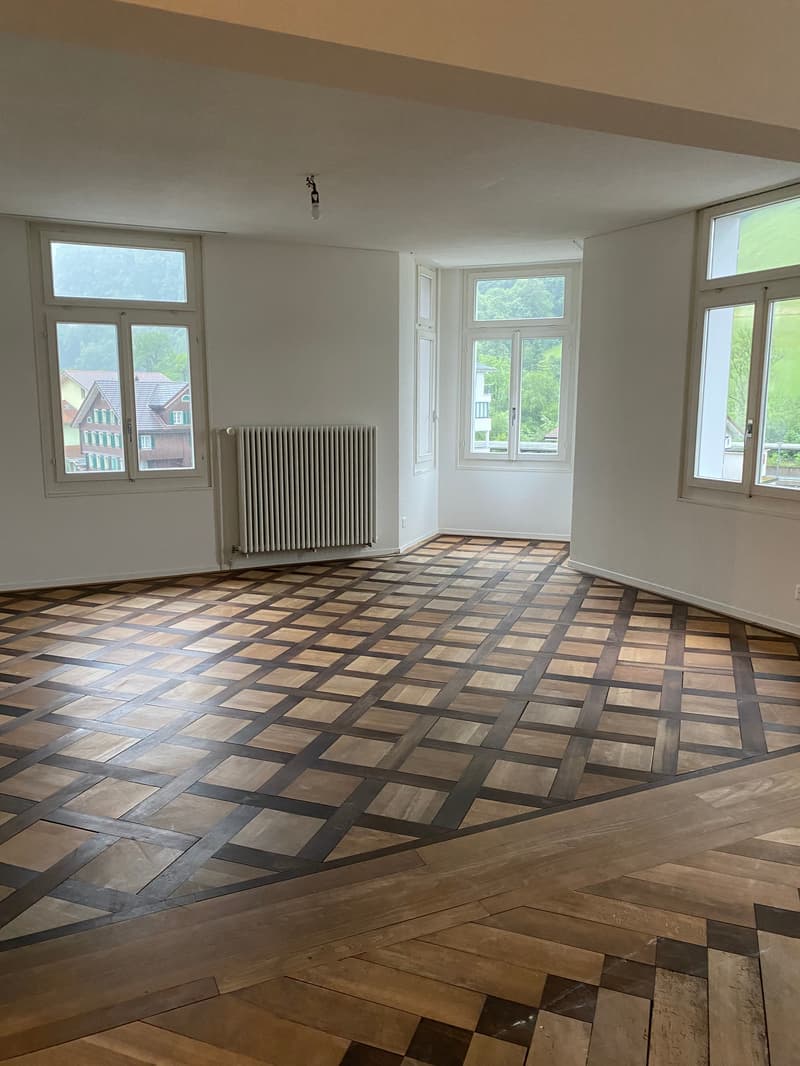 Charmante und grosszügige 4.5-Zimmer-Wohnung (10021) (5)