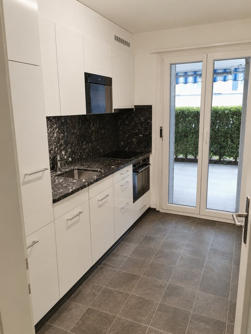 Ruhige 3.5-Zimmerwohnung mit Terrasse in Altdorf (11001) (2)